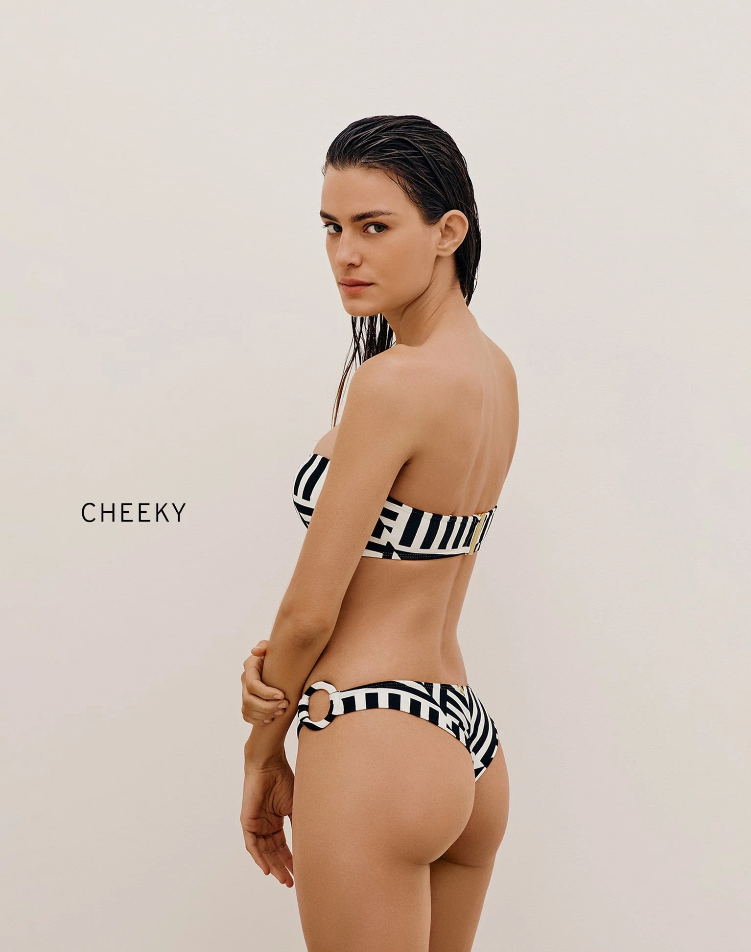 SU23 D3 Tisa Detail Bottom - Geo - Image 5